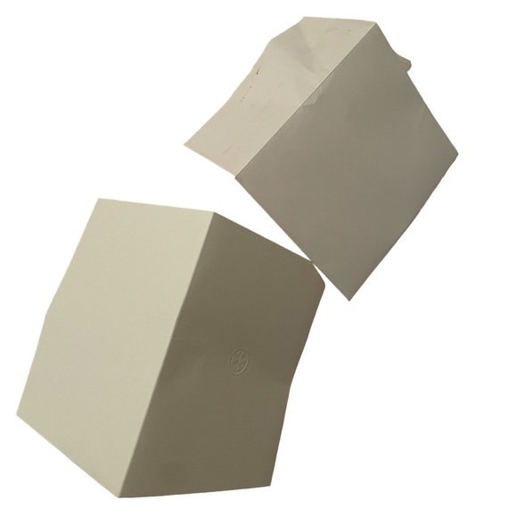 Tory Burch White Gift Card Enjoy Note and Envelope - Picture 6 of 6